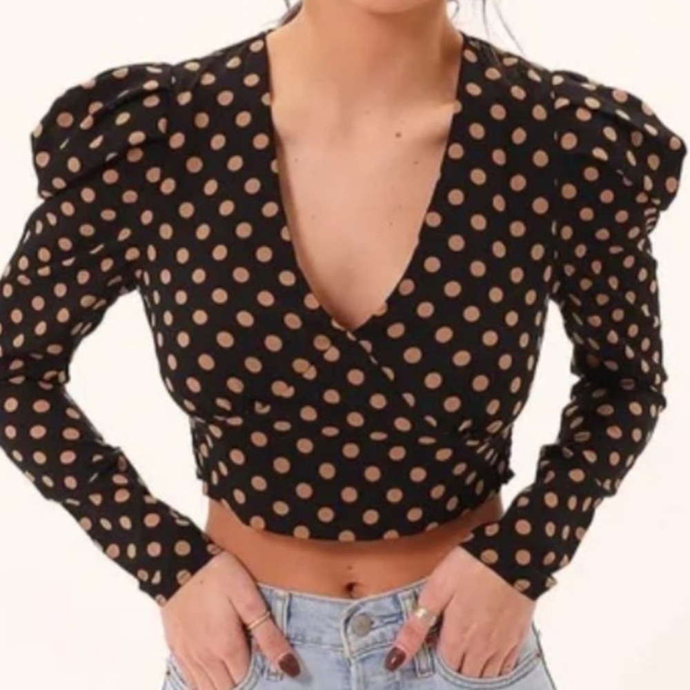 MINKPINK NWT Ayat wrap crop polka dot top, small